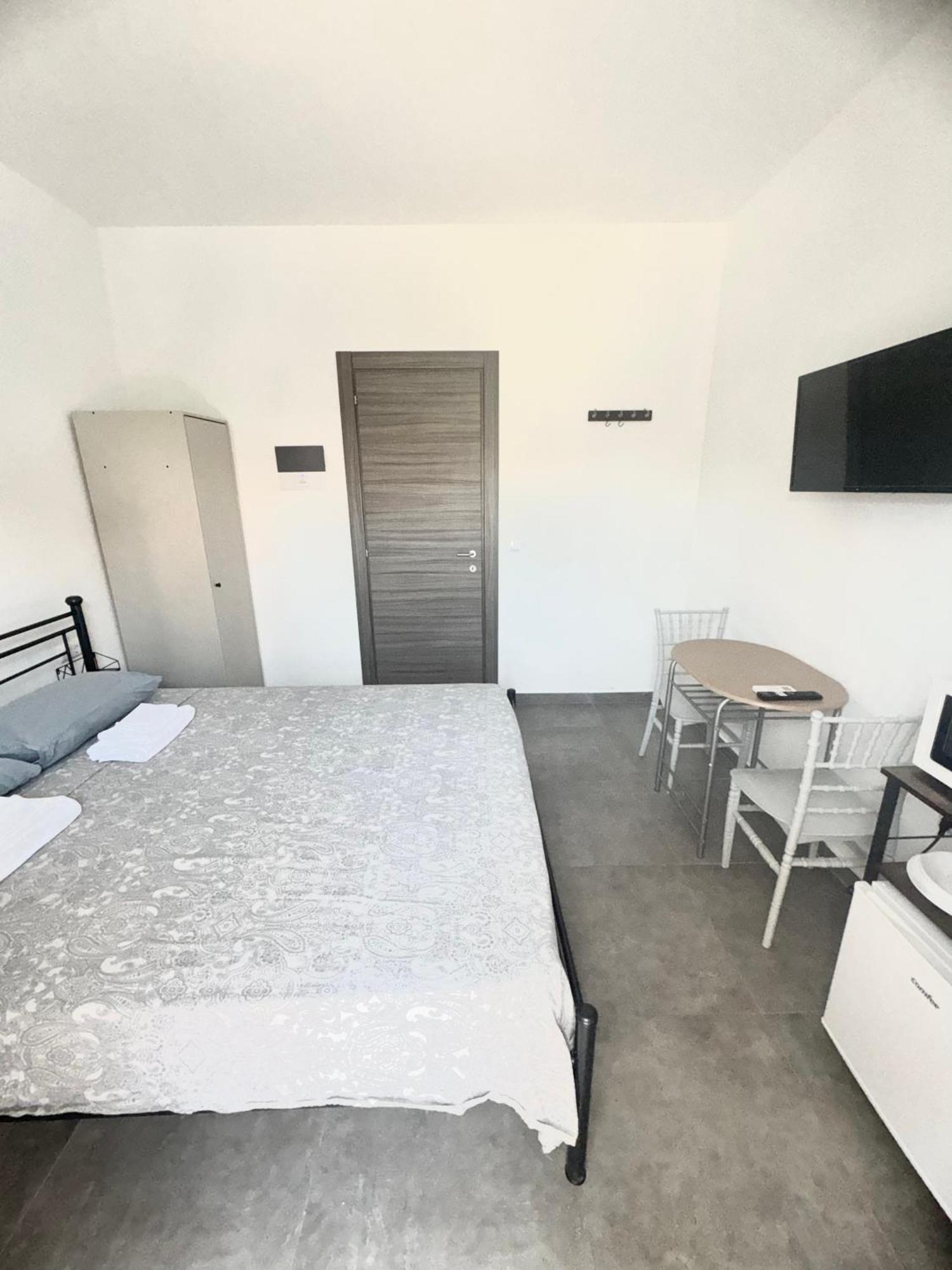 Bed And Beach إيبسوس المظهر الخارجي الصورة